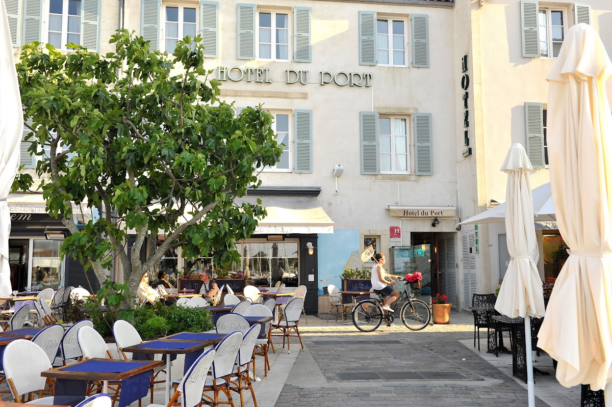 Hôtel Du Port